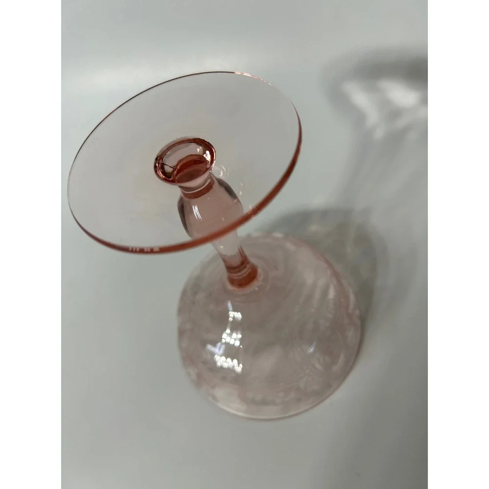 Vintage Pink FRY30 Women in Cameo Etched Champagne/Sherbet 5-1/4